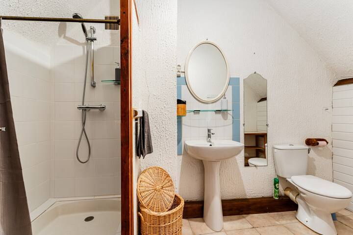 Salle de douche Etage